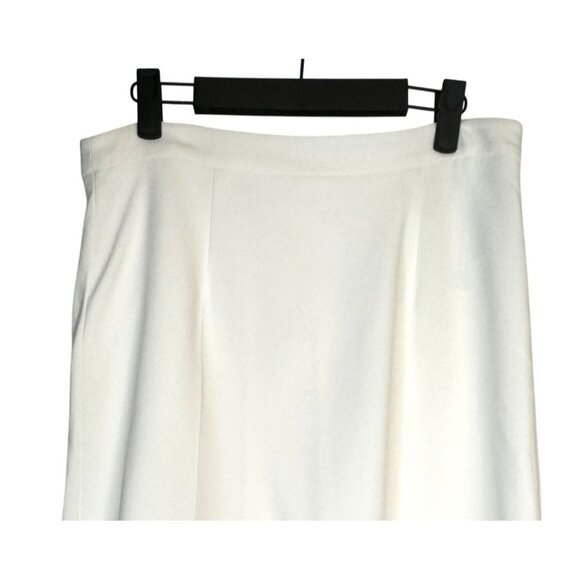 ZARA Large White Midi Skirt Back Slit 70% Viscose Blend Elegant & Versatile - Picture 2 of 13